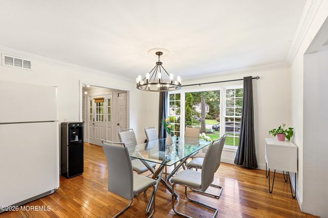 1641 Cedar Stream Court, Toms River, NJ 08755