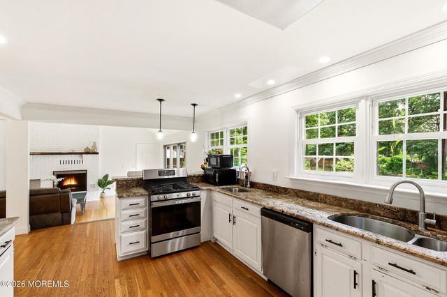 1641 Cedar Stream Court, Toms River, NJ 08755