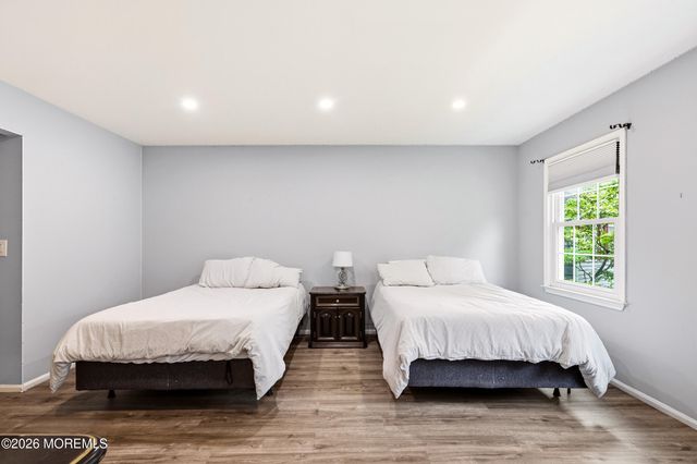 1641 Cedar Stream Court, Toms River, NJ 08755