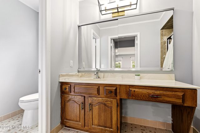 1641 Cedar Stream Court, Toms River, NJ 08755