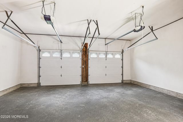 1641 Cedar Stream Court, Toms River, NJ 08755