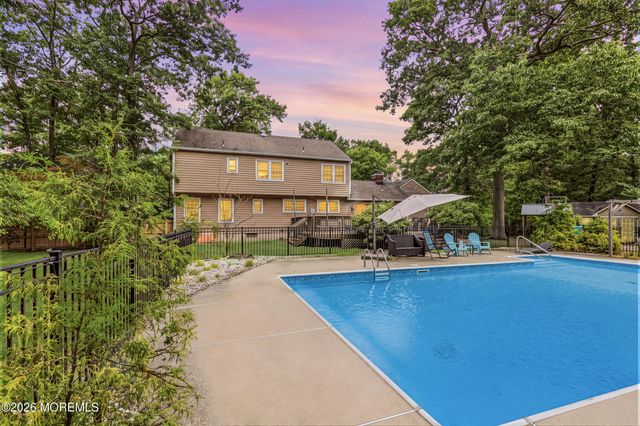 1641 Cedar Stream Court, Toms River, NJ 08755