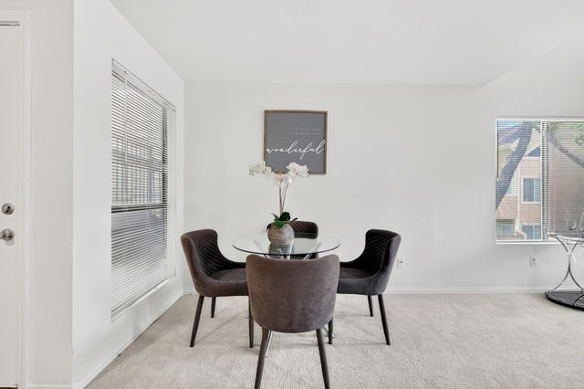 9817 Walnut Street 214, Dallas, TX 75243