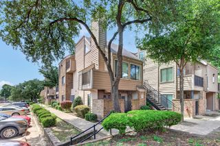 9817 Walnut Street 214, Dallas, TX 75243