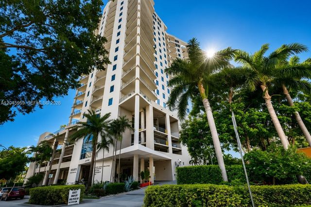10 SW South River Dr 1708, Miami, FL 33130