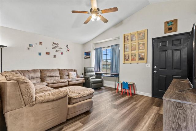 3003 Corinne Ct, Live Oak, CA 95953