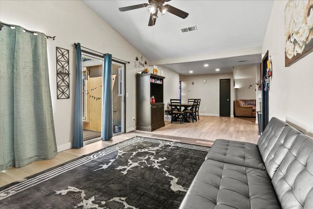 3003 Corinne Ct, Live Oak, CA 95953