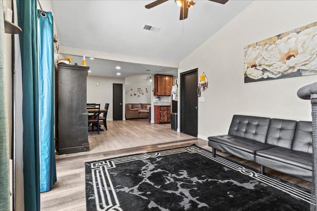 3003 Corinne Ct, Live Oak, CA 95953