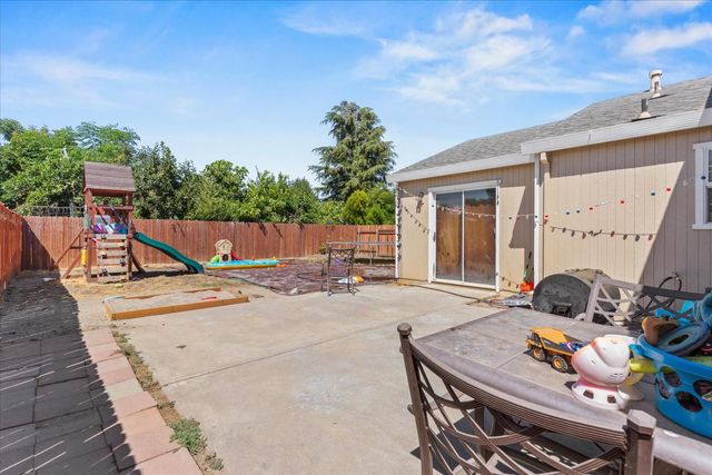 3003 Corinne Ct, Live Oak, CA 95953