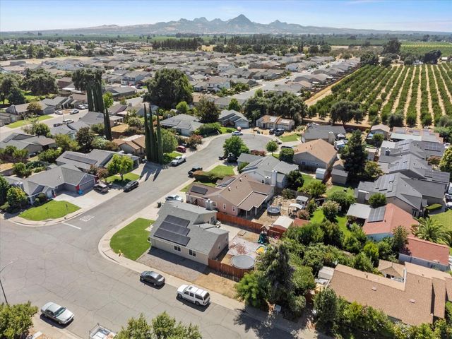 3003 Corinne Ct, Live Oak, CA 95953