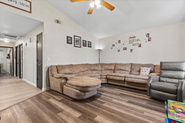 3003 Corinne Ct, Live Oak, CA 95953