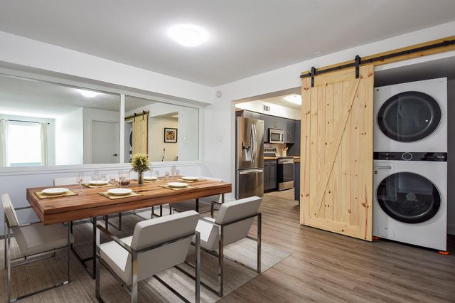 357 N Post Oak Lane 312, Houston, TX 77024