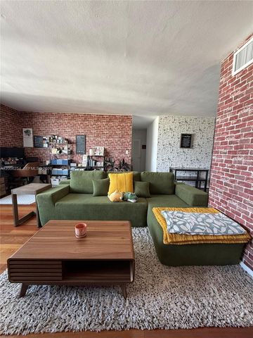 1000 West Ave 1105, Miami Beach, FL 33139