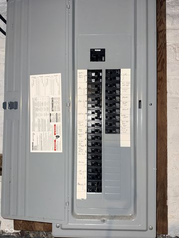 107 W College Street, Crawfordsville, IN 47933