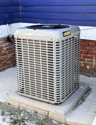 107 W College Street, Crawfordsville, IN 47933