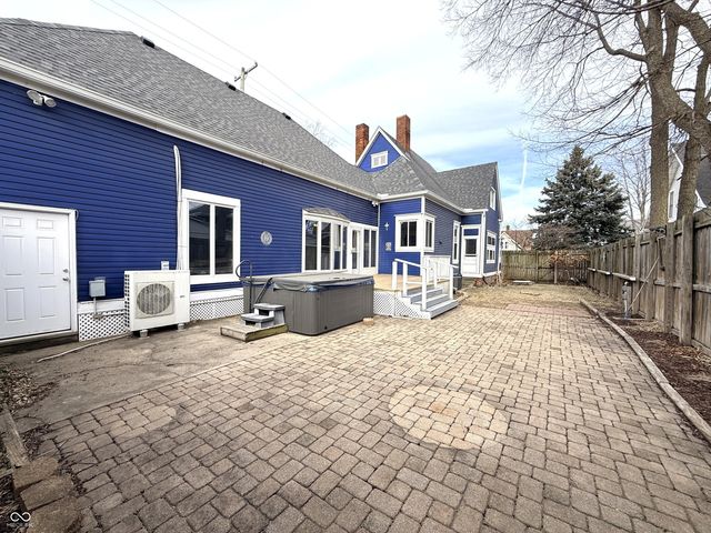 107 W College Street, Crawfordsville, IN 47933