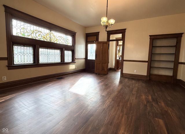 107 W College Street, Crawfordsville, IN 47933