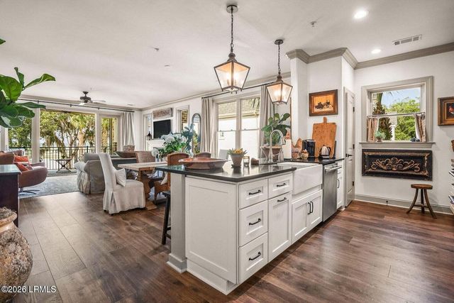 15 Sunset Blvd Apt 1201, Beaufort, SC 29907