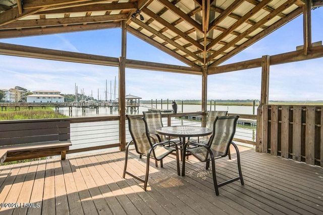 15 Sunset Blvd Apt 1201, Beaufort, SC 29907