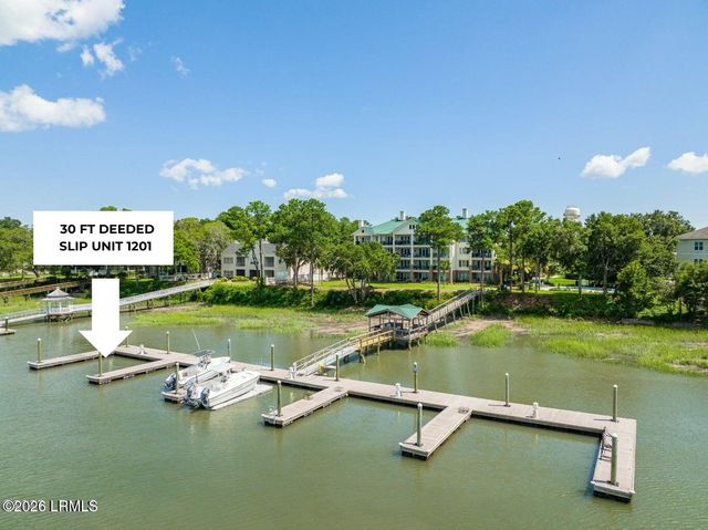 15 Sunset Blvd Apt 1201, Beaufort, SC 29907