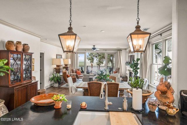 15 Sunset Blvd Apt 1201, Beaufort, SC 29907