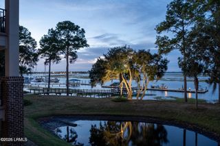 15 Sunset Blvd Apt 1201, Beaufort, SC 29907