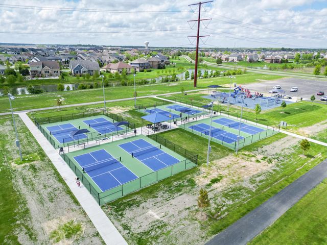 10873 Walnut Drive, St. John, IN 46373