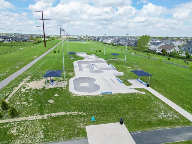 10873 Walnut Drive, St. John, IN 46373