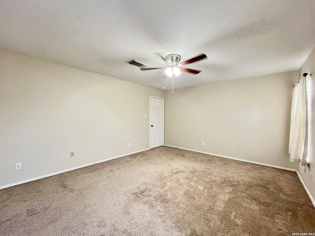 8210 Donley Pond, San Antonio, TX 78254