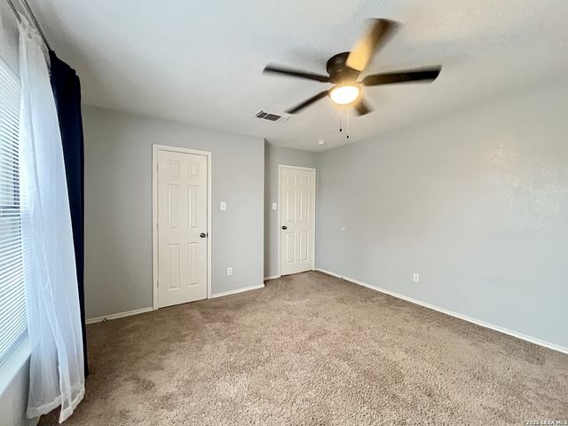 8210 Donley Pond, San Antonio, TX 78254