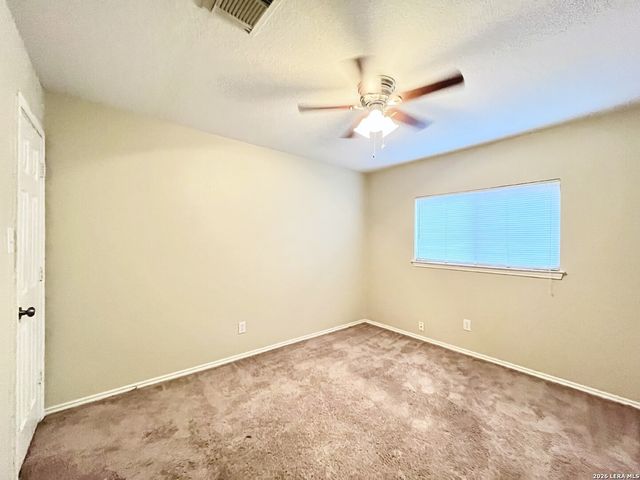 8210 Donley Pond, San Antonio, TX 78254