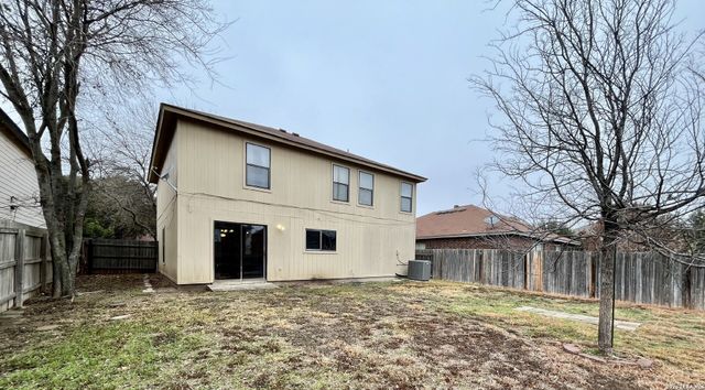 8210 Donley Pond, San Antonio, TX 78254