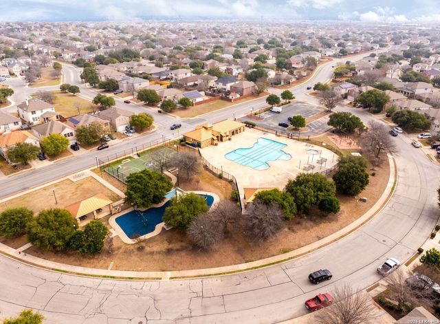 8210 Donley Pond, San Antonio, TX 78254