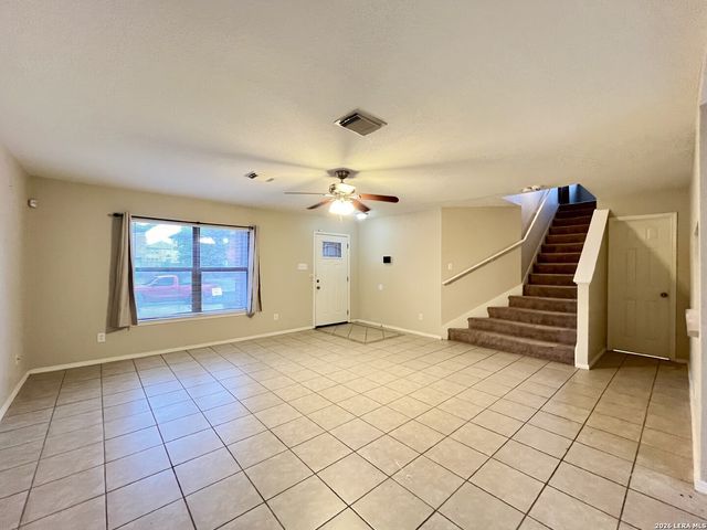 8210 Donley Pond, San Antonio, TX 78254