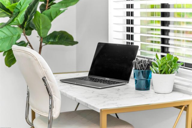 738 NE 17th Avenue, Fort Lauderdale, FL 33304