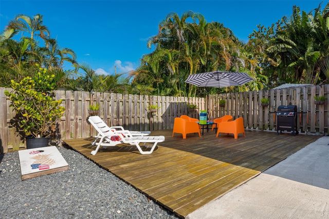 738 NE 17th Avenue, Fort Lauderdale, FL 33304