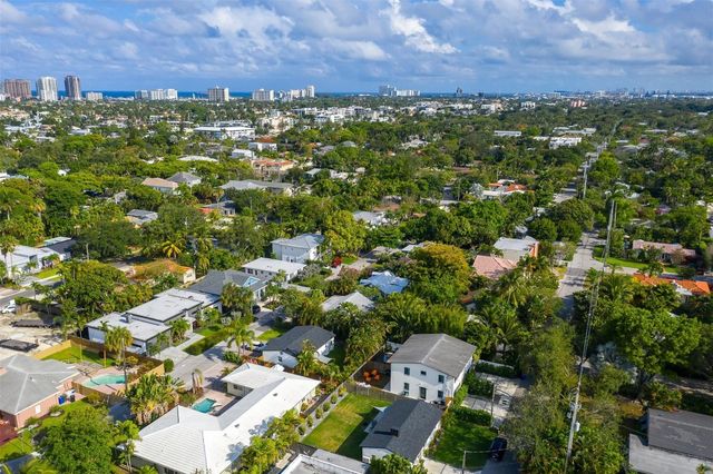 738 NE 17th Avenue, Fort Lauderdale, FL 33304