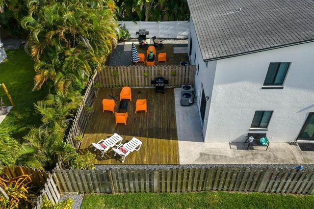 738 NE 17th Avenue, Fort Lauderdale, FL 33304