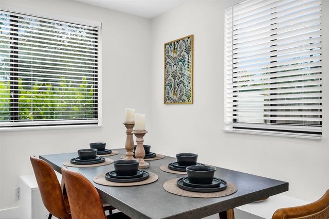 738 NE 17th Avenue, Fort Lauderdale, FL 33304