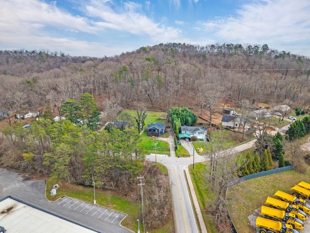 700 Runyan Drive, Chattanooga, TN 37405