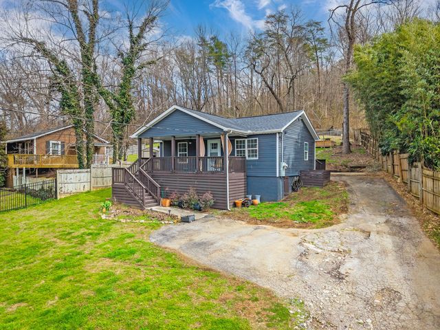 700 Runyan Drive, Chattanooga, TN 37405