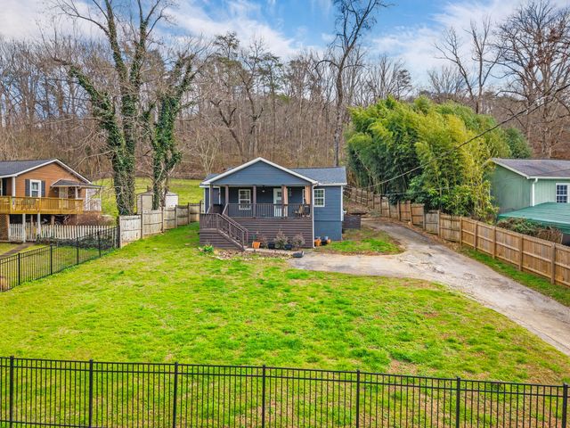 700 Runyan Drive, Chattanooga, TN 37405
