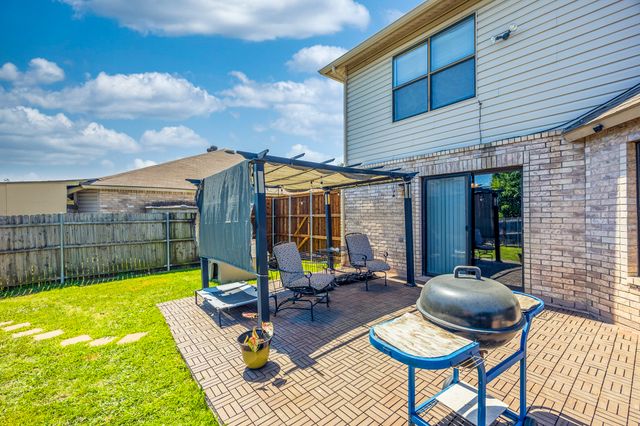 3144 Longbow Drive, Grand Prairie, TX 75052