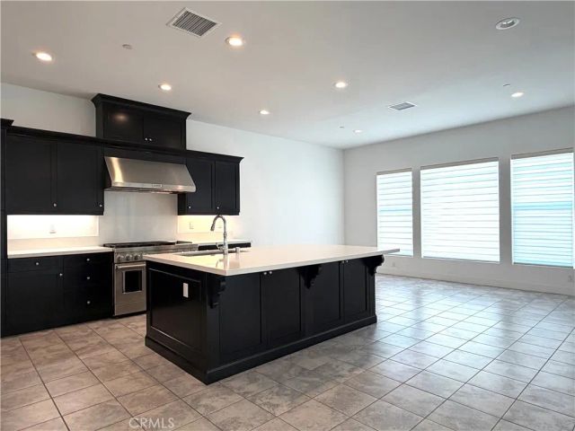 20756 W Bluebird Ct, Porter Ranch, CA 91326