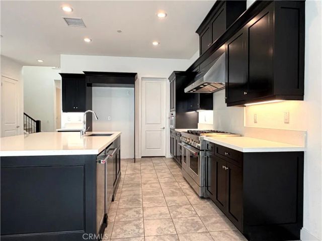 20756 W Bluebird Ct, Porter Ranch, CA 91326