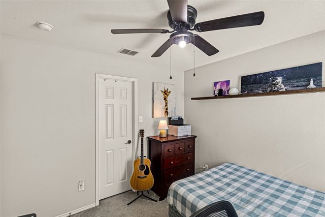 11833 Porcupine Drive, Fort Worth, TX 76244