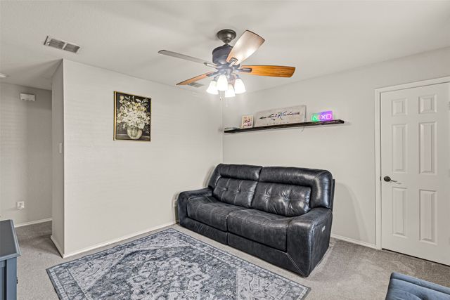 11833 Porcupine Drive, Fort Worth, TX 76244