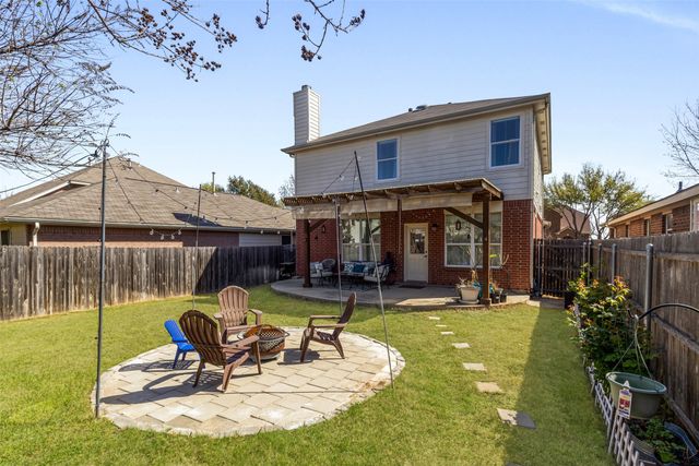 11833 Porcupine Drive, Fort Worth, TX 76244