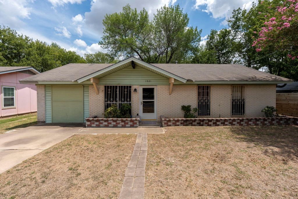 1021 Gardner RD, Austin, TX 78721