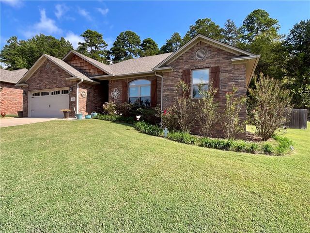 4108 N Hartford Avenue, Russellville, AR 72802